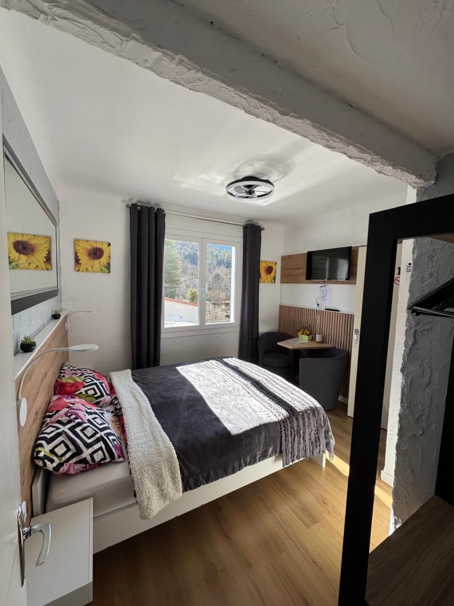 Bnb Castellane Chambre D'Hotes B&B Exteriér fotografie